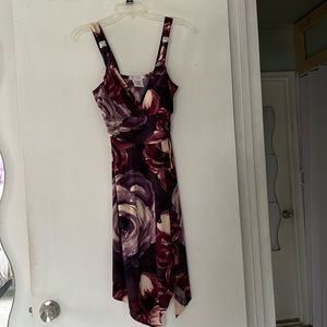 Great dress burgundy with flowers